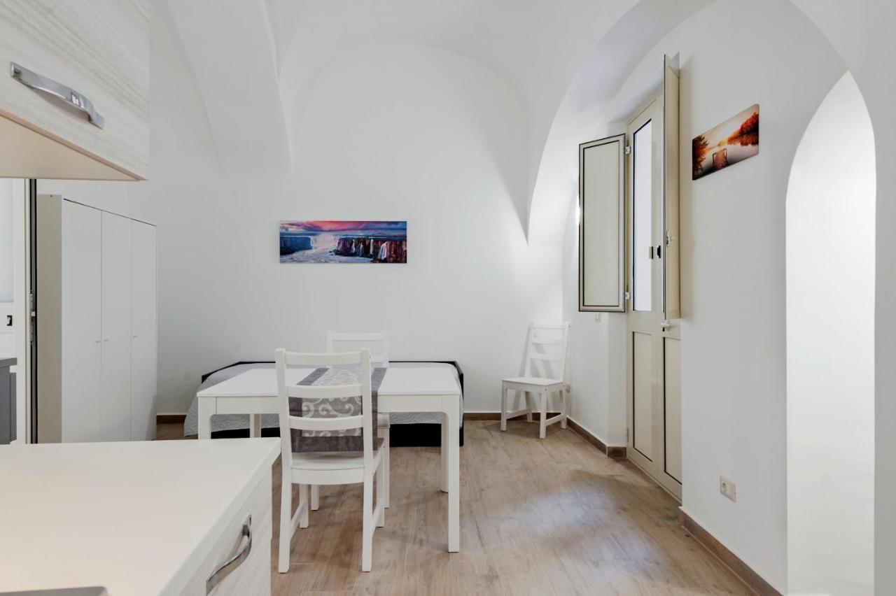 Trinita' 57 Apartments By Wonderful Italy Catania Exterior foto