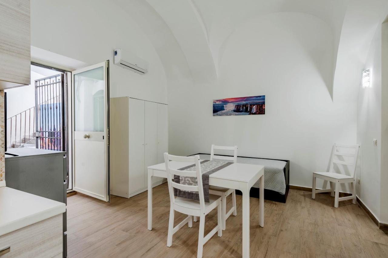 Trinita' 57 Apartments By Wonderful Italy Catania Exterior foto